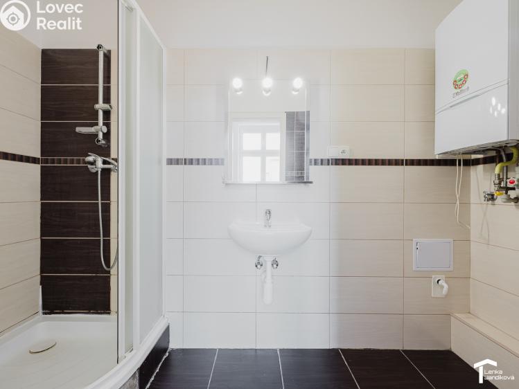 Pronájem bytu 1+KK Pardubice, 17. listopadu 221 č. 6