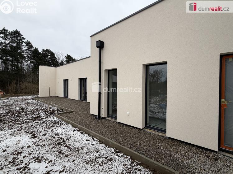 Prodej rodinného domu Mořina č. 4