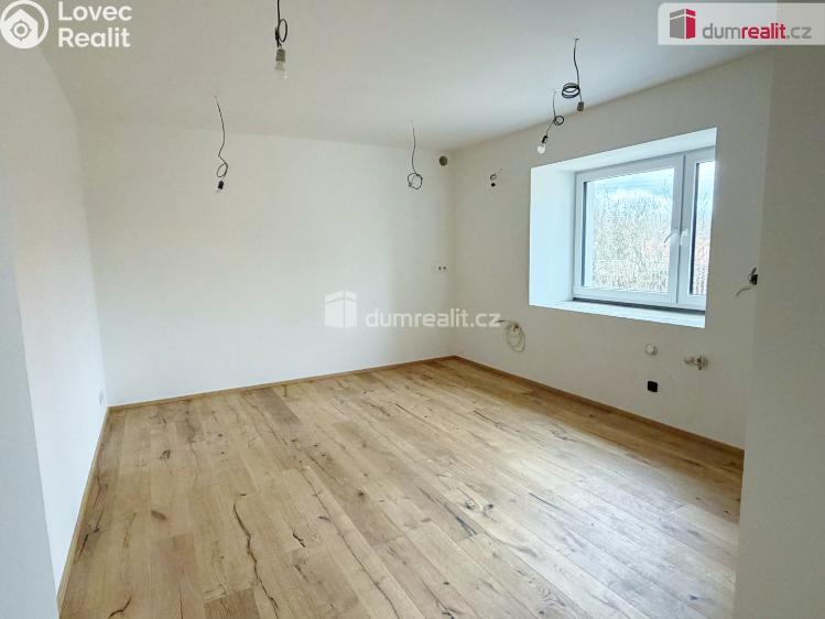 Prodej rodinného domu Mořina č. 7