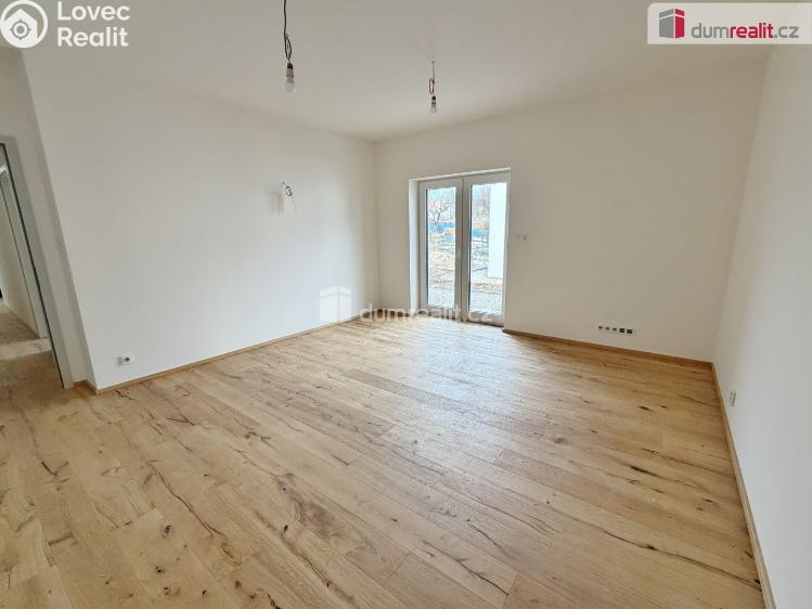 Prodej rodinného domu Mořina č. 11