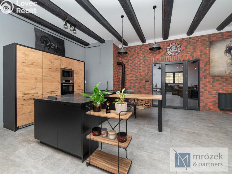 Prodej atypického bytu Český Těšín, Formanská 64 č. 3