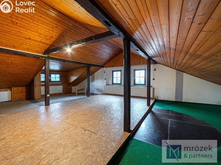 Prodej atypického bytu Český Těšín, Formanská 64 č. 10