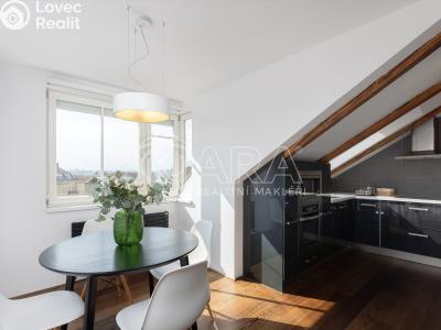 Pronájem bytu 4+KK Praha, Bělocerkevská č. 6