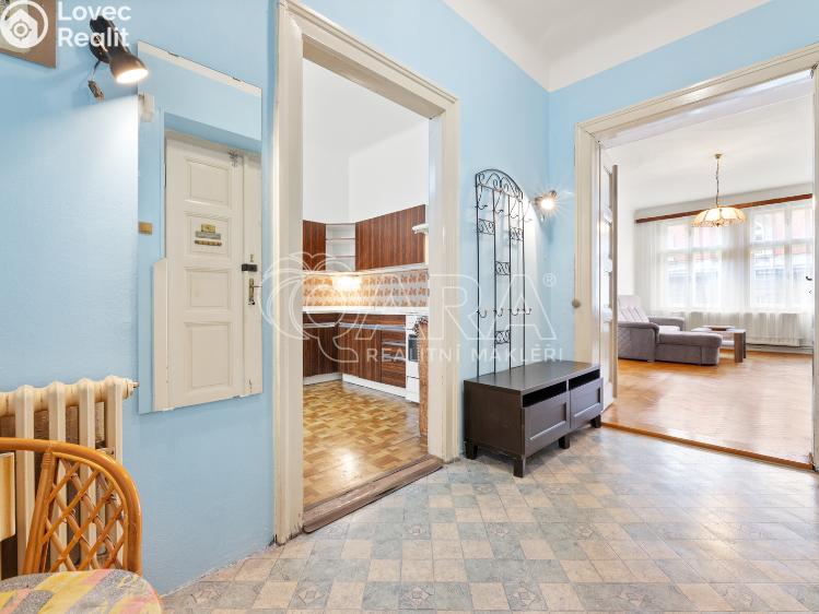 Prodej bytu 3+1 Praha, Podskalská 295/4 č. 9