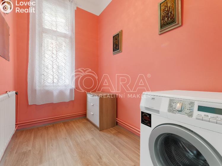 Prodej bytu 3+1 Praha, Podskalská 295/4 č. 13