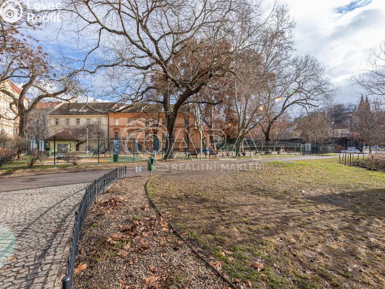 Prodej bytu 3+1 Praha, Podskalská 295/4 č. 18