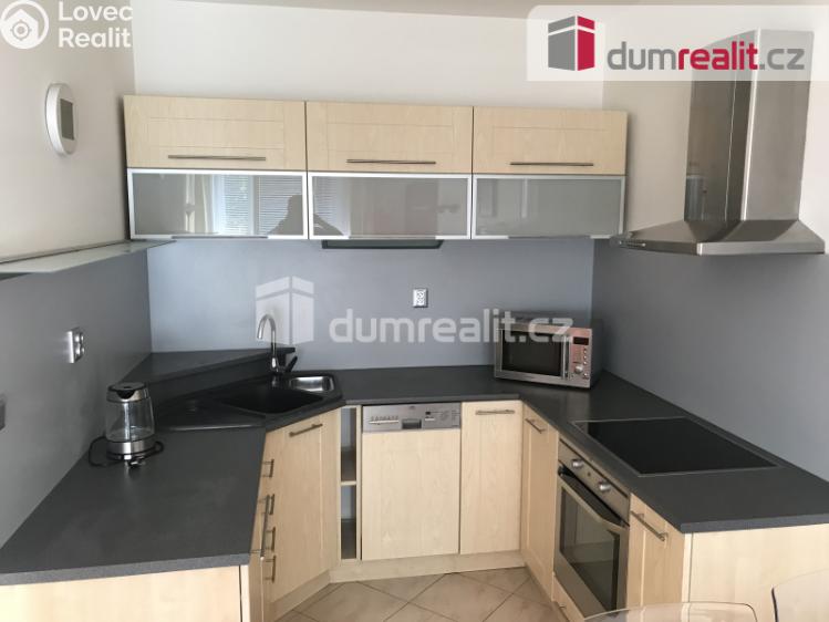 Pronájem bytu 2+KK Praha-Suchdol, Holubí č. 6