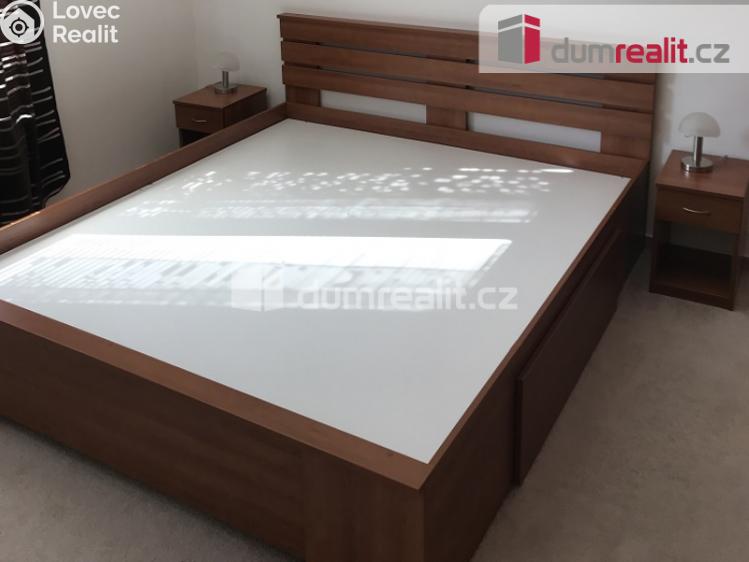 Pronájem bytu 2+KK Praha-Suchdol, Holubí č. 11