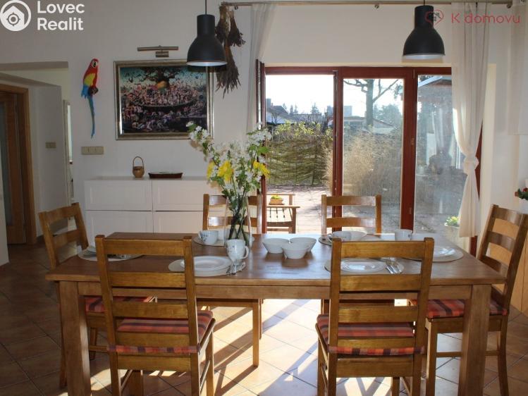 Prodej rodinného domu Káraný, Na Betonce 71 č. 5