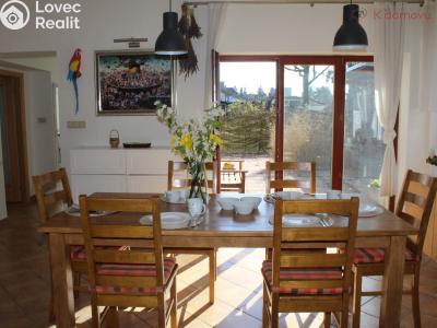 Prodej rodinného domu Káraný, Na Betonce 71 č. 5