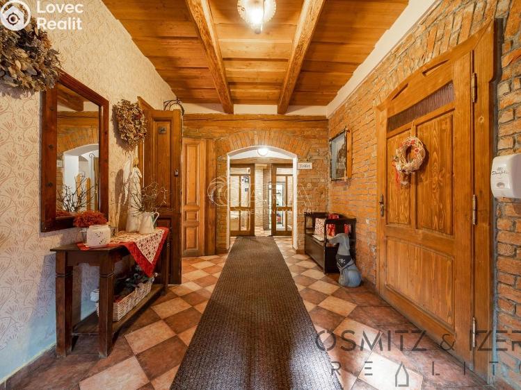 Sale hotel Vikýřovice, Petrovská 180 č. 5