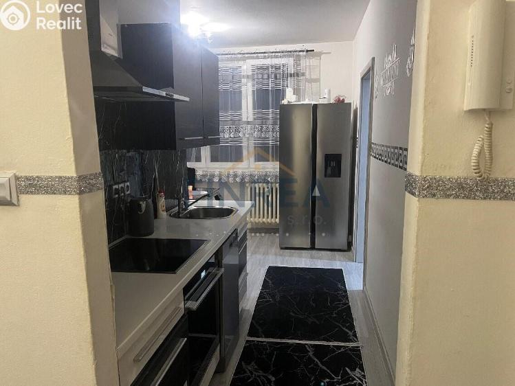 Prodej bytu 4+1 Postoloprty, Jiráskovo náměstí č. 7