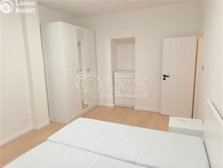 Pronájem bytu 2+KK Praha, Na Pankráci č. 5