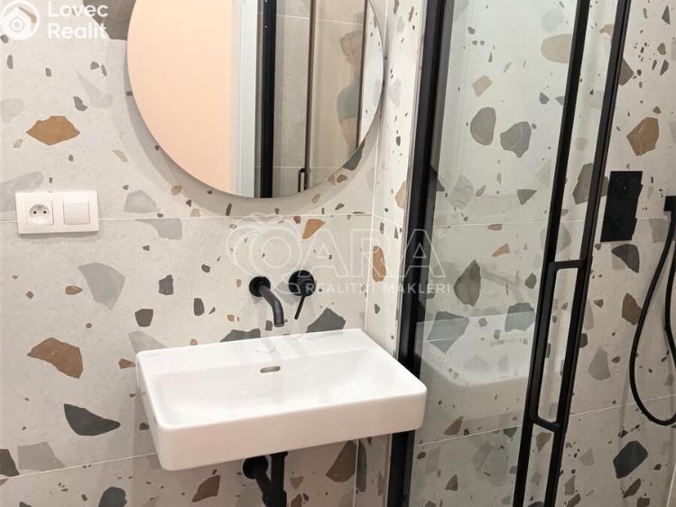 Pronájem bytu 2+KK Praha, Na Pankráci č. 10