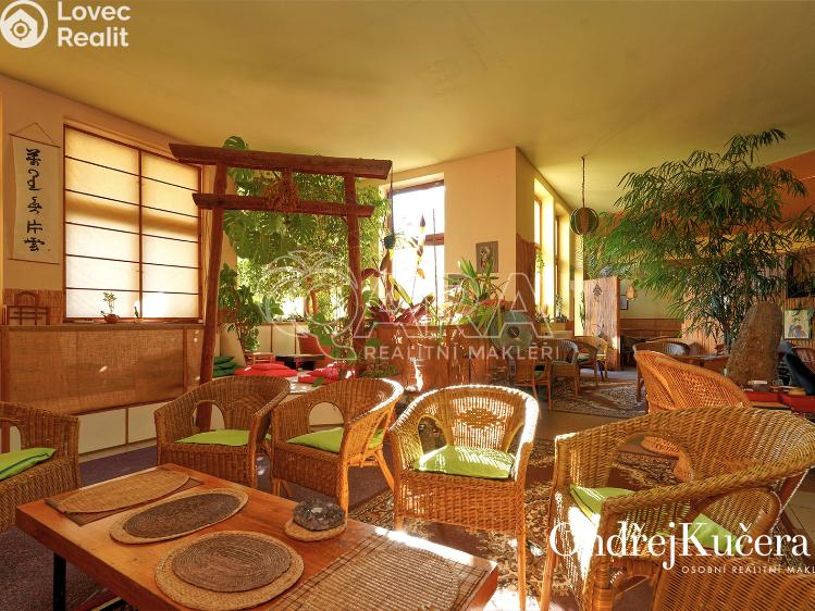 Продаж багатоквартирного будинку Kladno, Osvoboz. pol. vězňů 341 č. 2