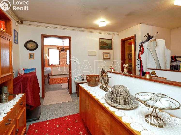 Продаж багатоквартирного будинку Kladno, Osvoboz. pol. vězňů 341 č. 10