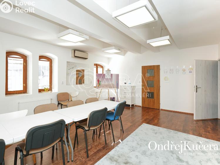 Продаж багатоквартирного будинку Kladno, Osvoboz. pol. vězňů 341 č. 23