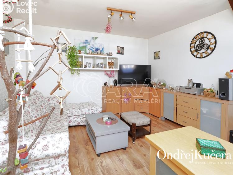 Продаж багатоквартирного будинку Kladno, Osvoboz. pol. vězňů 341 č. 24