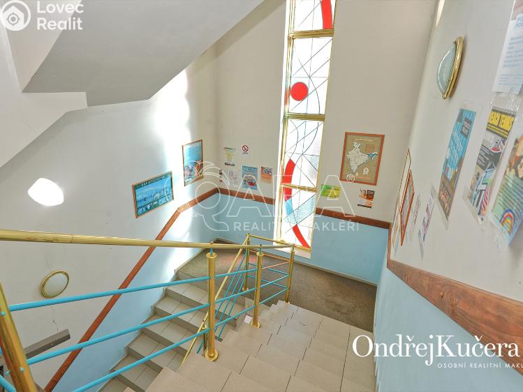 Продаж багатоквартирного будинку Kladno, Osvoboz. pol. vězňů 341 č. 30