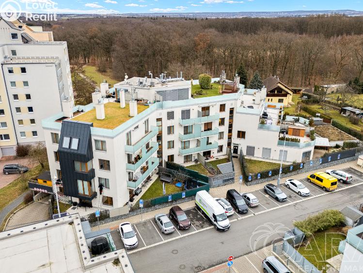 Prodej bytu 3+KK Praha, Na Křtině 631/1 č. 5