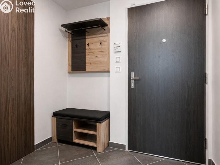 Pronájem bytu 2+KK Praha, Vojenova č. 13