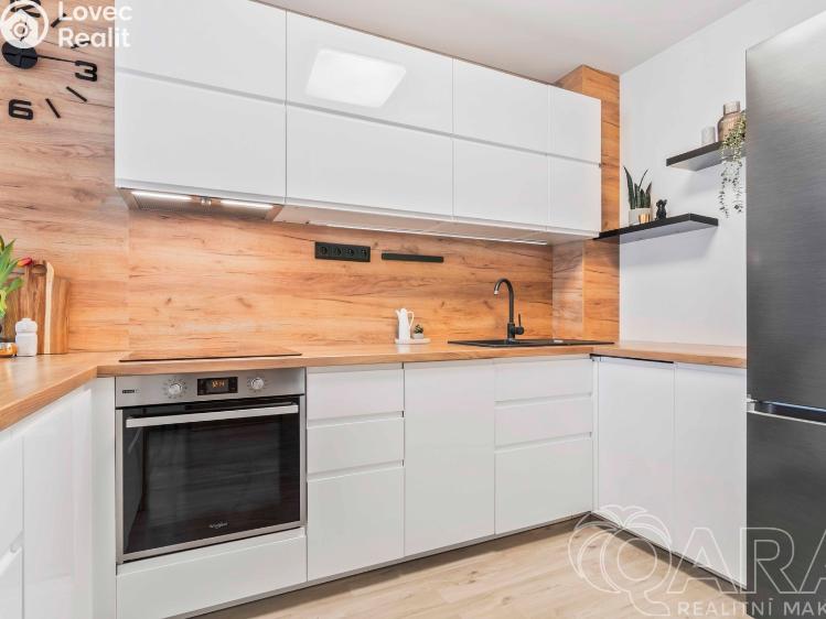 Продаж квартири 2+KK Horoměřice, Velvarská 1152 č. 4