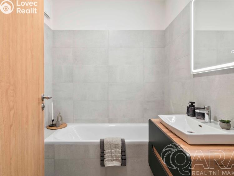 Продаж квартири 2+KK Horoměřice, Velvarská 1152 č. 8