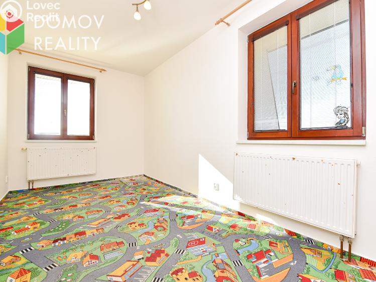 Pronájem bytu 3+KK Rudná, Hořelické náměstí č. 6