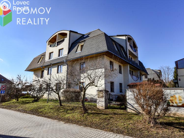 Pronájem bytu 3+KK Rudná, Hořelické náměstí č. 11