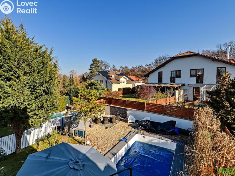 Prodej rodinného domu Jesenice, Šeříková č. 8