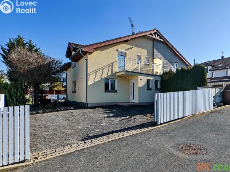 Prodej rodinného domu Jesenice, Šeříková č. 18