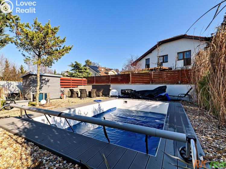 Prodej rodinného domu Jesenice, Šeříková č. 21