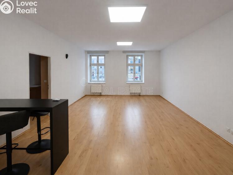 Rent apartment 2+1 Hlučín, Mírové náměstí č. 3