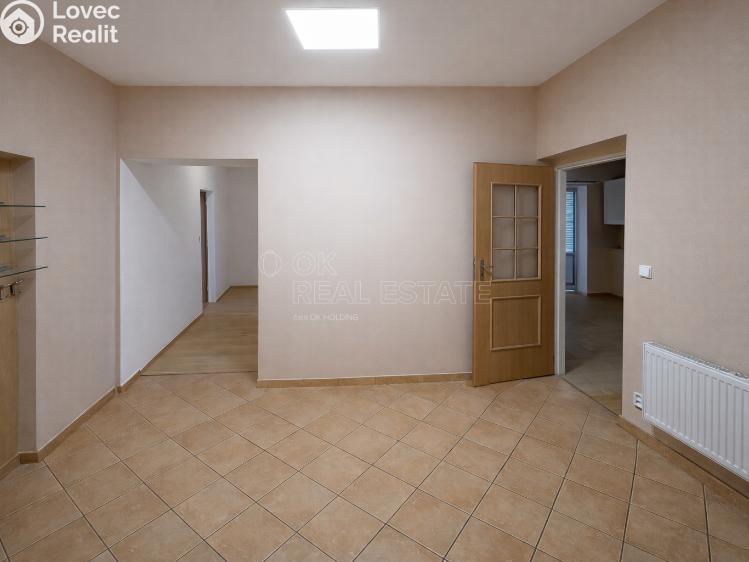 Rent apartment 2+1 Hlučín, Mírové náměstí č. 9