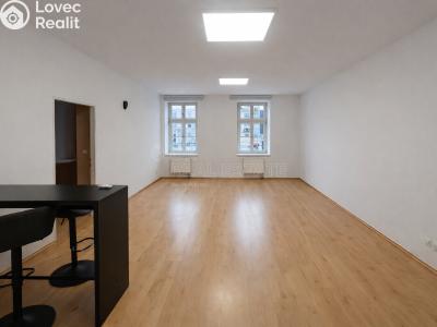 Rent apartment 2+1 Hlučín, Mírové náměstí č. 3