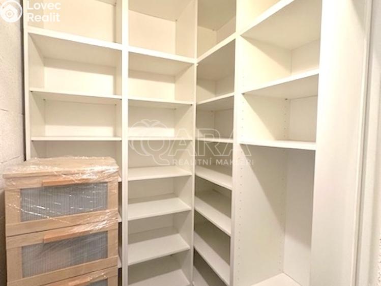 Продажа квартиры 1+KK Praha, Poděbradská 260/59 č. 11