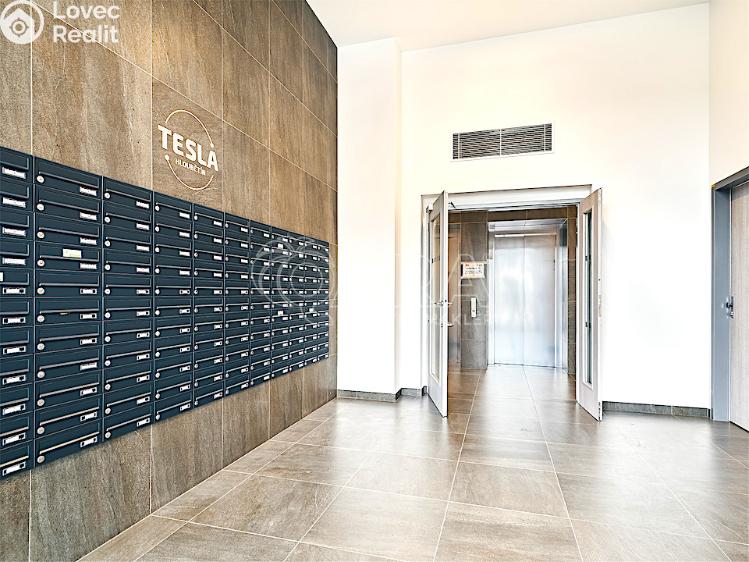 Продажа квартиры 1+KK Praha, Poděbradská 260/59 č. 12