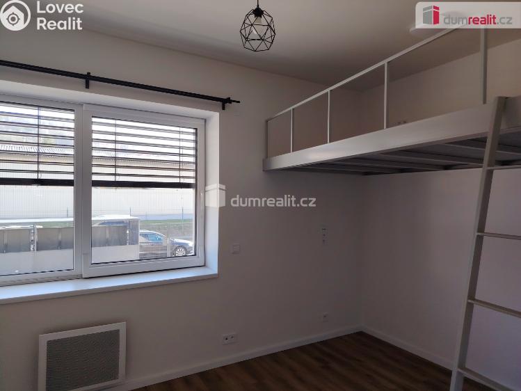 Pronájem bytu 1+KK Děčín, Zelená č. 2