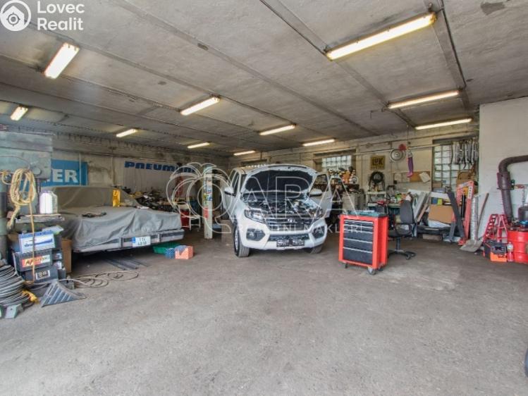 Sale commercial properties Smečno, nám. T. G. Masaryka 536 č. 5