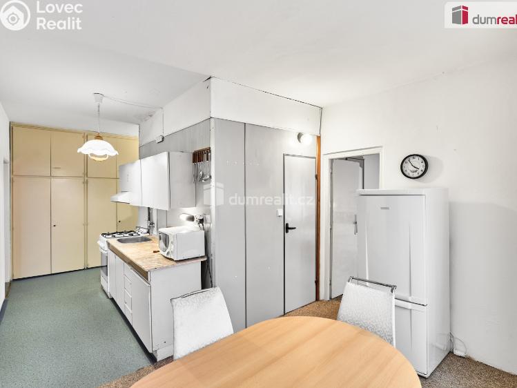 Продаж квартири 3+1 Kynšperk nad Ohří, náměstí SNP č. 1