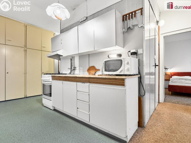 Продаж квартири 3+1 Kynšperk nad Ohří, náměstí SNP č. 11