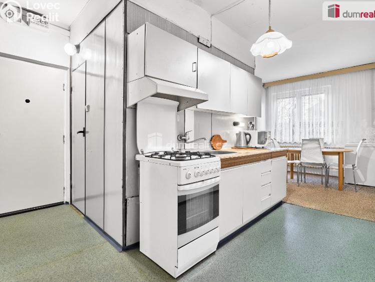 Продаж квартири 3+1 Kynšperk nad Ohří, náměstí SNP č. 13