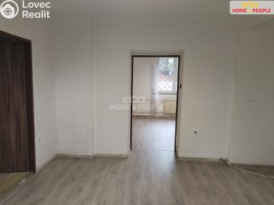 Pronájem komerční nemovitosti Praha 4, Na rolích č. 4