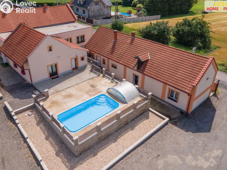 Prodej rodinného domu Všetaty, Mělnická č. 1