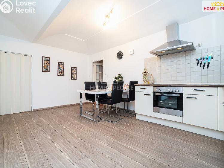 Prodej rodinného domu Všetaty, Mělnická č. 8