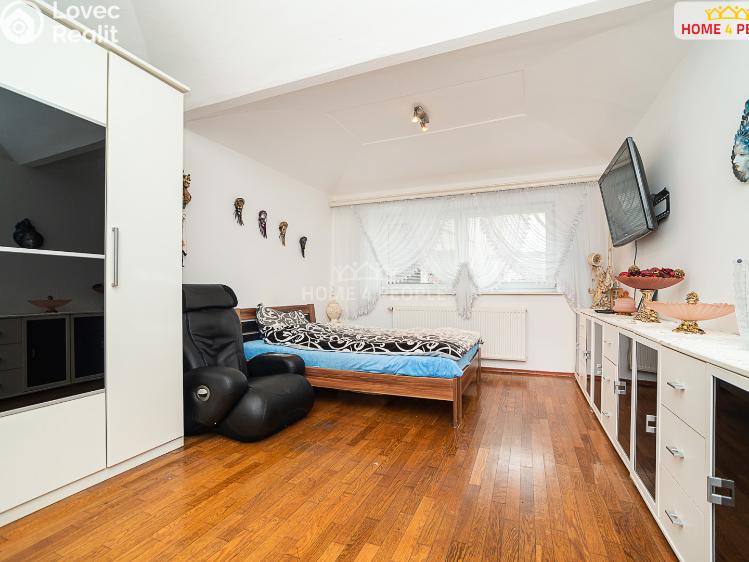 Prodej rodinného domu Všetaty, Mělnická č. 9