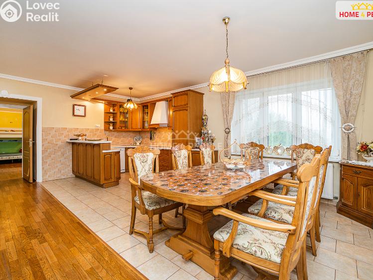 Prodej rodinného domu Všetaty, Mělnická č. 17