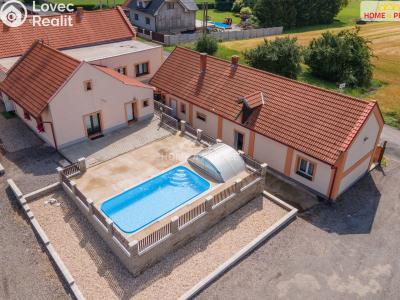 Prodej rodinného domu Všetaty, Mělnická č. 1