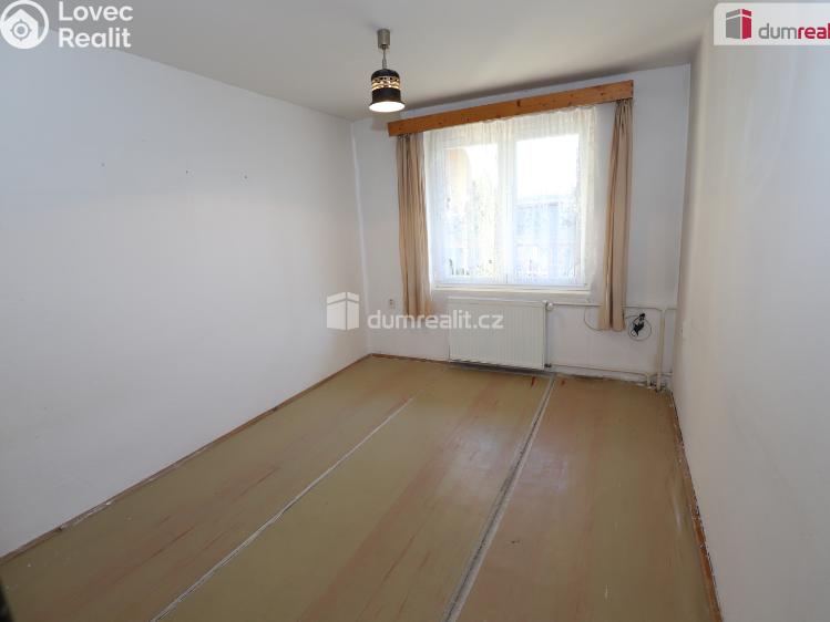 Prodej rodinného domu Teplá č. 12