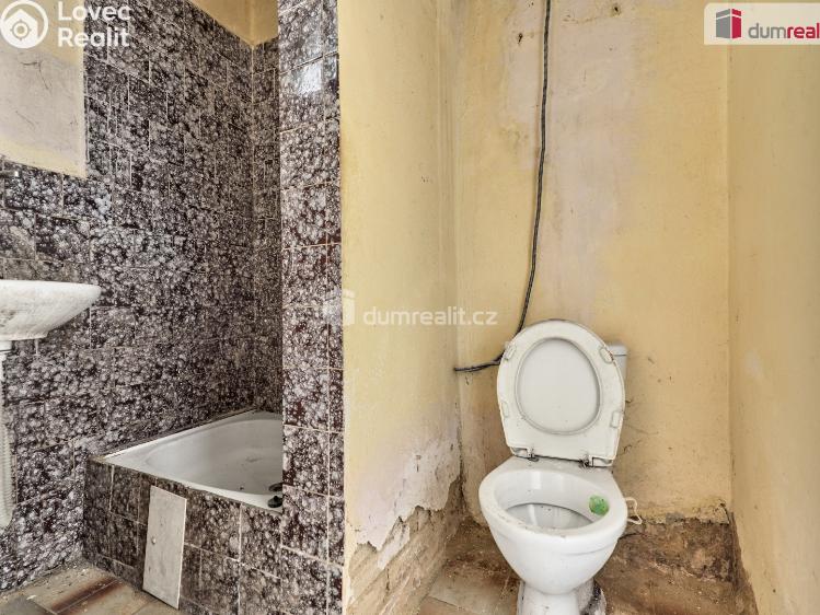 Prodej rodinného domu Kravaře, náměstí č. 10